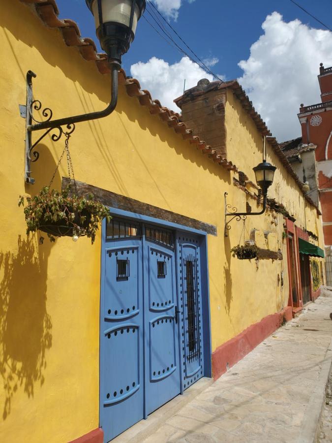 Casa Carmen Hotel San Cristobal de las Casas Luaran gambar